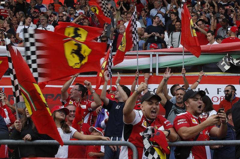 Ферари на пол позицији у Монци